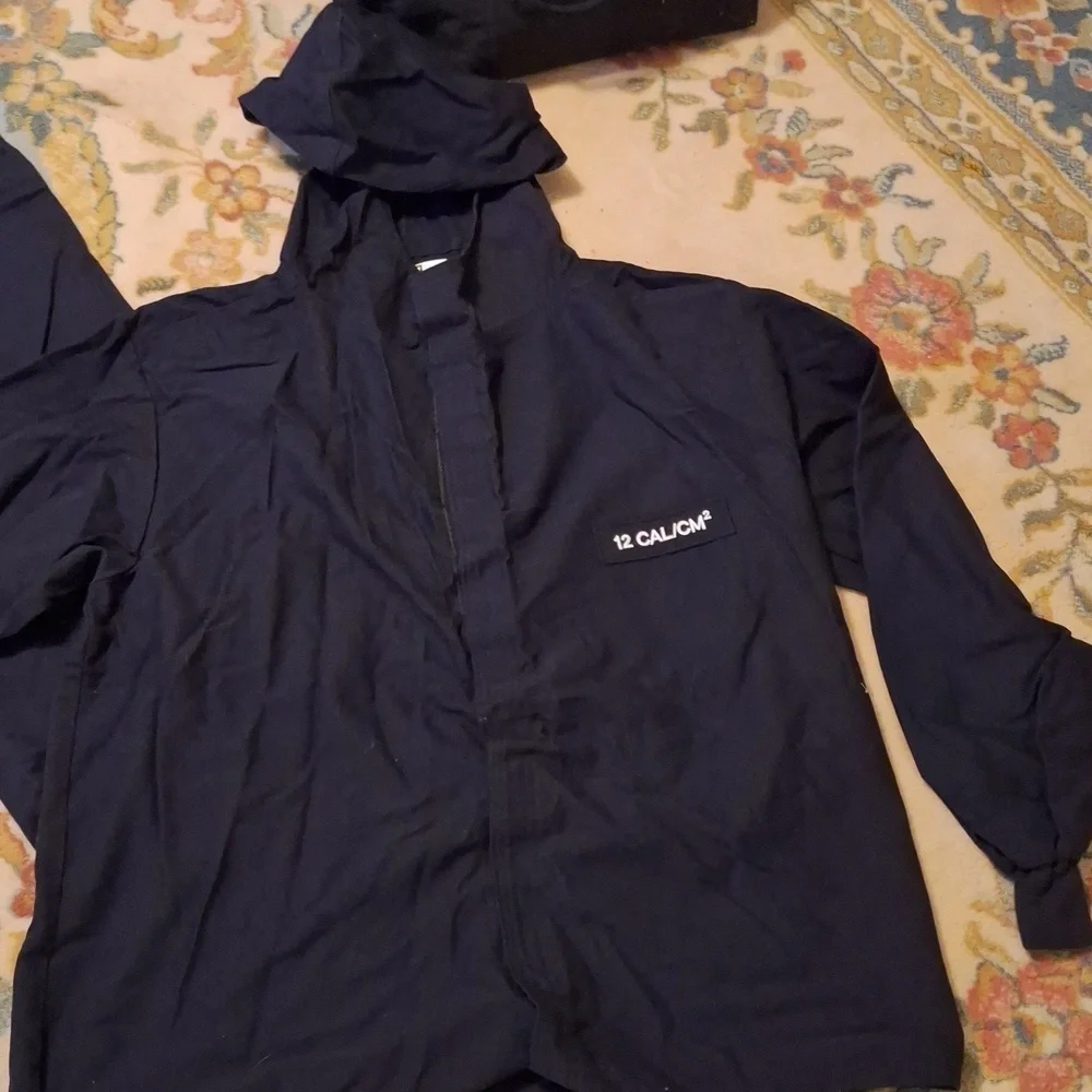 Salisbury 12CAL/CM Arc Suit, Pants/hood Shirt Size XL